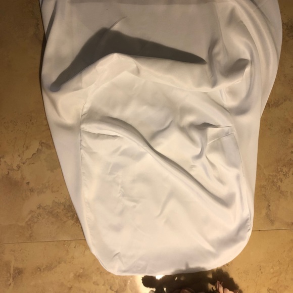 ‼️‼️SOLD‼️‼️White Chair Cover For Weeding Decorations - Picture 4 of 5